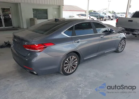 2015 Hyundai Genesis 3.8 z USA, uszkodzony, nr VIN KMHGN4JE9FU070188